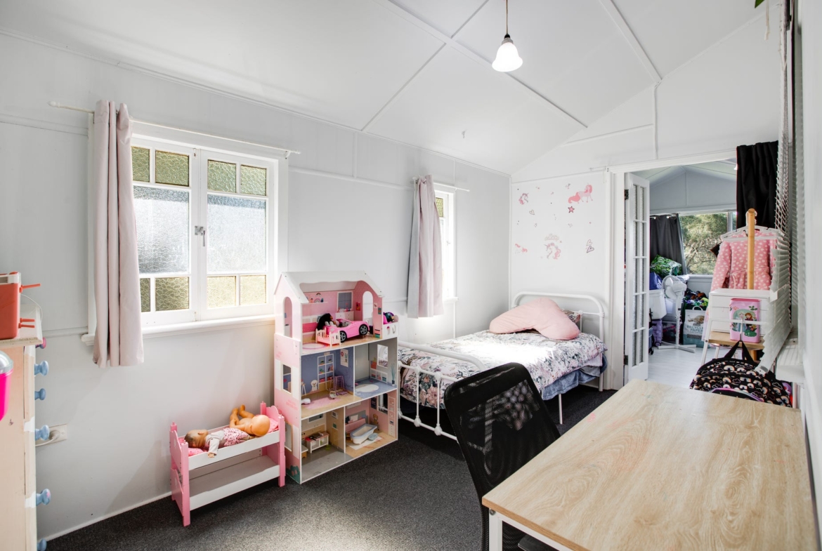 22 School Street, Marburg, Qld 4346